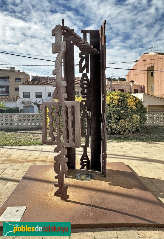 Sant Pere de Vilamajor - Escultura <i>Érem, som, serem </i>