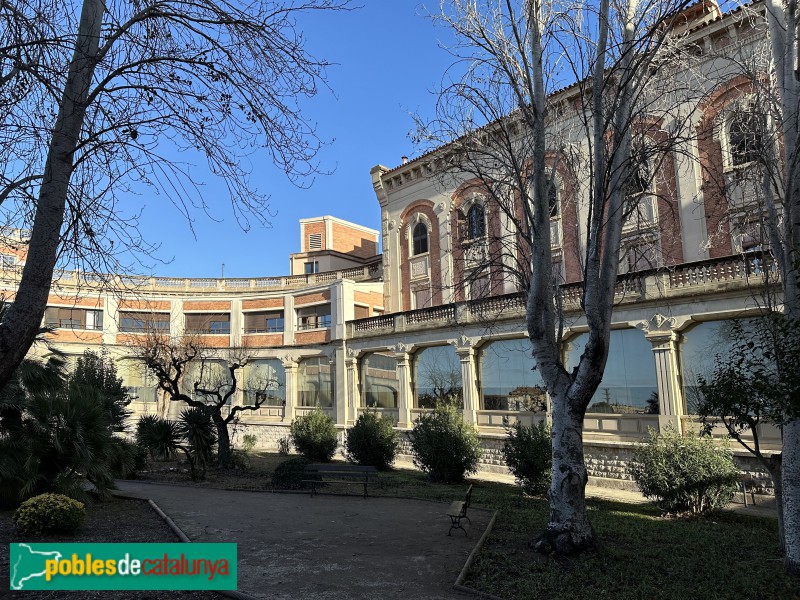 Vilafranca del Penedès - Església de la Mare de Déu del Pilar (Foto: Albert Esteves, 2024) Vilafranca del Penedès - Església de la Mare de Déu del Pilar