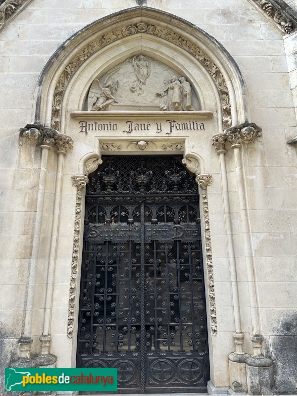 Vilafranca del Penedès - Cementiri. Panteó Antoni Jané (Foto: Albert Esteves, 2024) Vilafranca del Penedès - Cementiri. Panteó Antoni Jané
