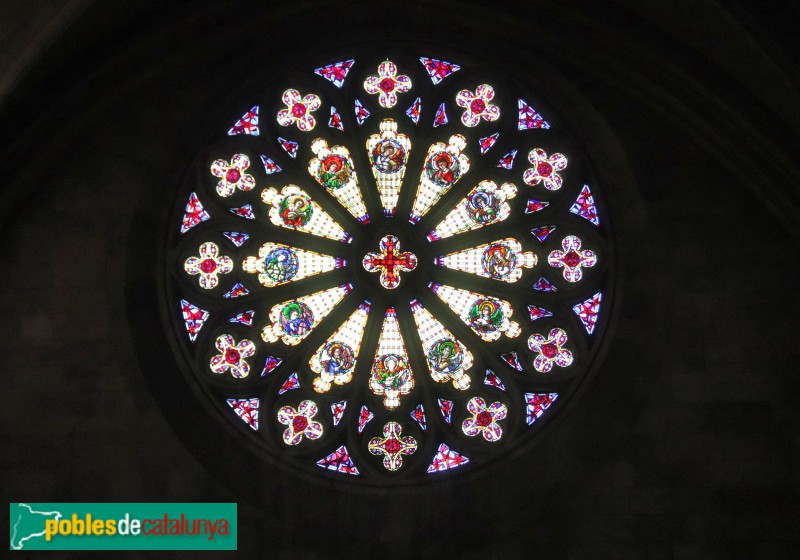 Vilafranca del Penedès - Basílica de Santa Maria. Vitrall rosassa