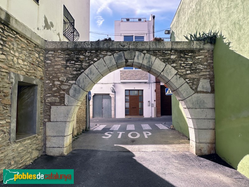 Ulldecona - Arc del carrer General Cabrera