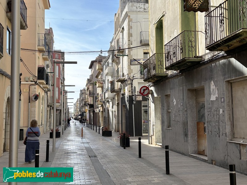 Ulldecona - Carrer Major (Foto: Albert Esteves, 2024) Ulldecona - Carrer Major
