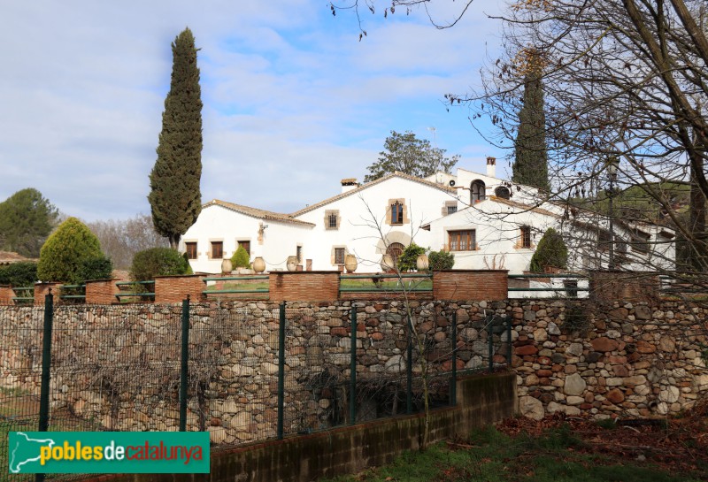 Lliçà de Vall - Can Vilardebò. Façana sud