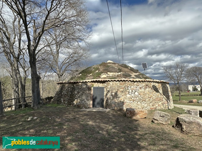 Lliçà de Vall - Pous de glaç de Can Gurri