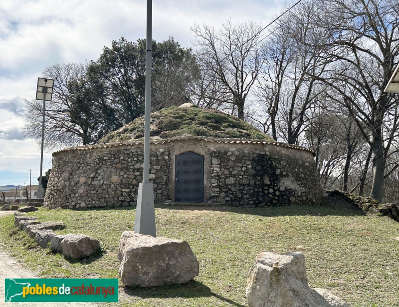 Lliçà de Vall - Pous de glaç de Can Gurri