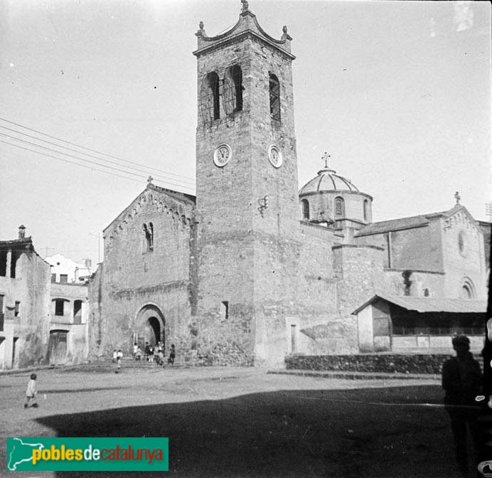 Rubí - Església de Sant Pere. Façana romànica