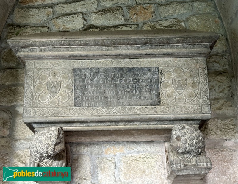 Girona - Claustre de la catedral. Ossera