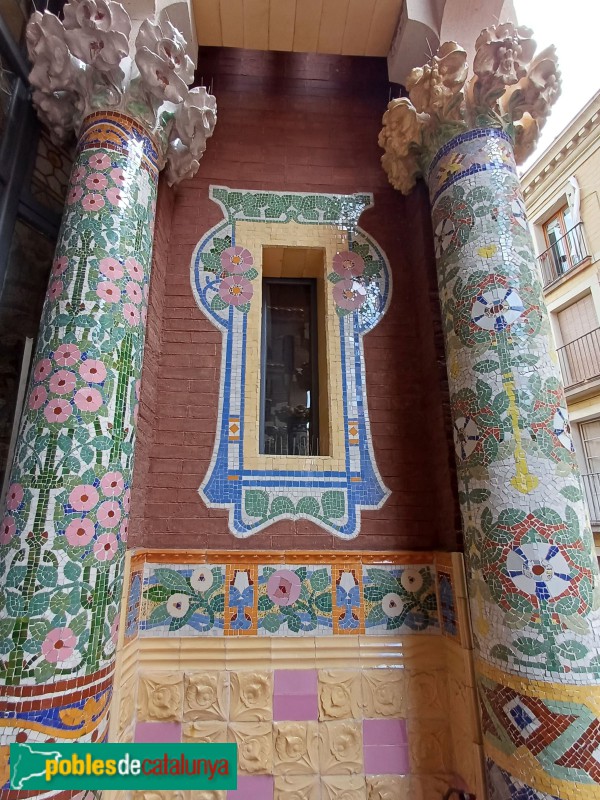 Barcelona - Palau de la Música. Sala Millet. Balcó