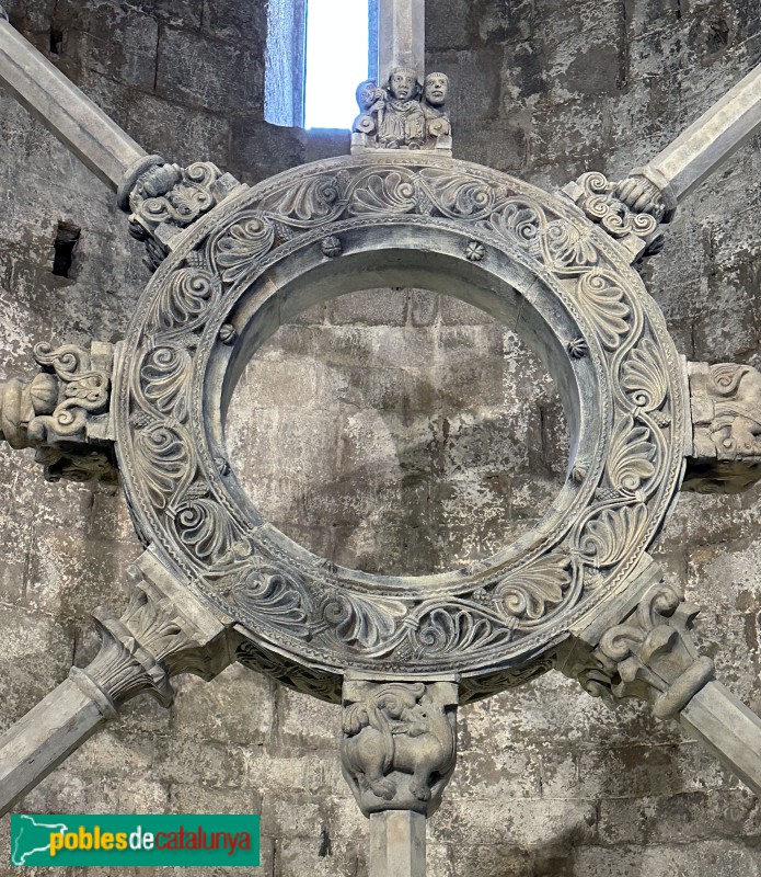 Girona - Sant Pere de Galligants. Reproducció de la rosassa