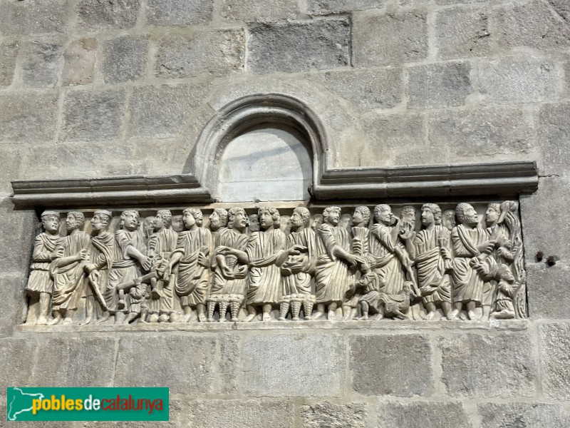 Girona - Sarcòfag de la multiplicació dels pans i els peixos (església de Sant Feliu)