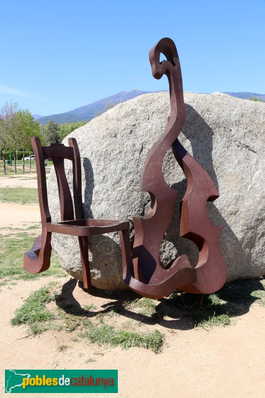 Santa Maria de Palautordera - Escultura <i>Homenatge a Pau Casals</i>