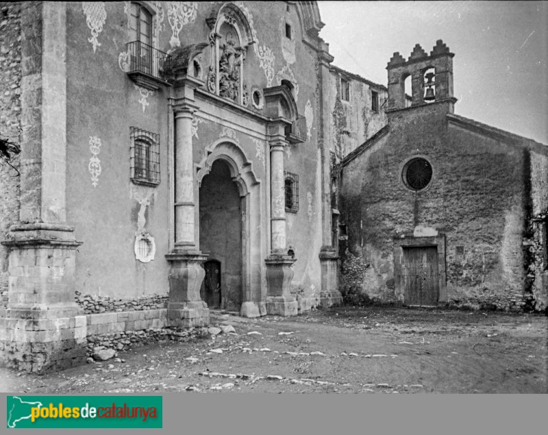 Monestir de Santes Creus - Portal de l'Assumpta, façana plaça Major