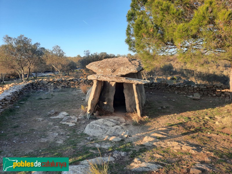 Foto de Roses - Dolmen de la Creu d'en Cobertella