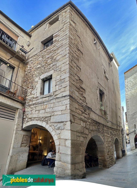 Girona - Casa porxada de les Ferreries Velles