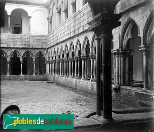 Girona - Convent de Sant Domènec. Claustre