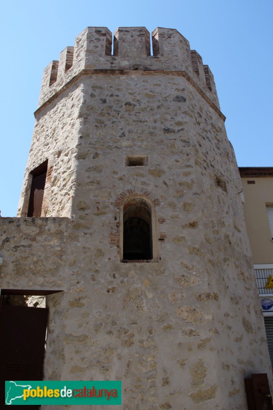 Sant Sadurní d'Anoia - Torre de la Font del Mingo (Foto: Albert Esteves, 2013) Sant Sadurní d'Anoia - Torre de la Font del Mingo