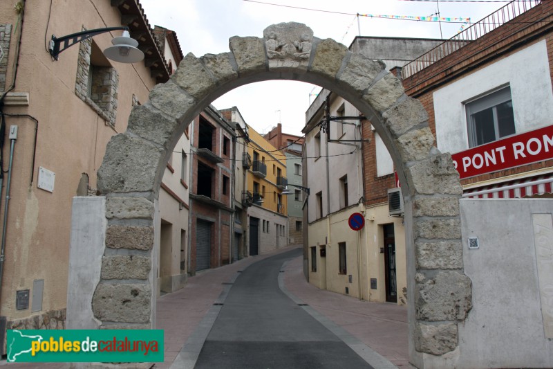 Sant Sadurní d'Anoia - Portal de Ponent (Pont Romà)