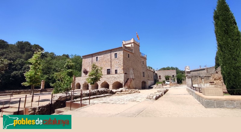 Sant Miquel de Fluvià - Antiga Rectoria