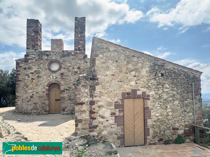 Bigues i Riells del Fai - Capella de Sant Mateu (Castell de Montbui)