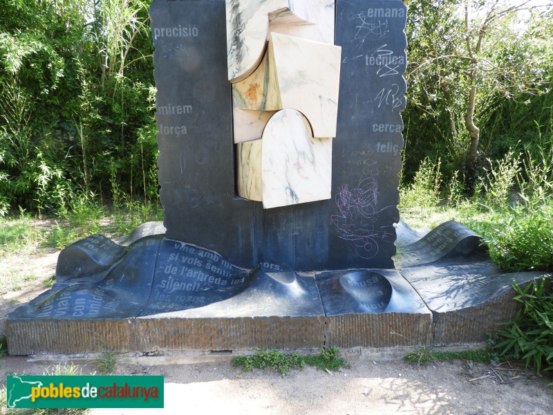 Begues - Monument a Lina Font