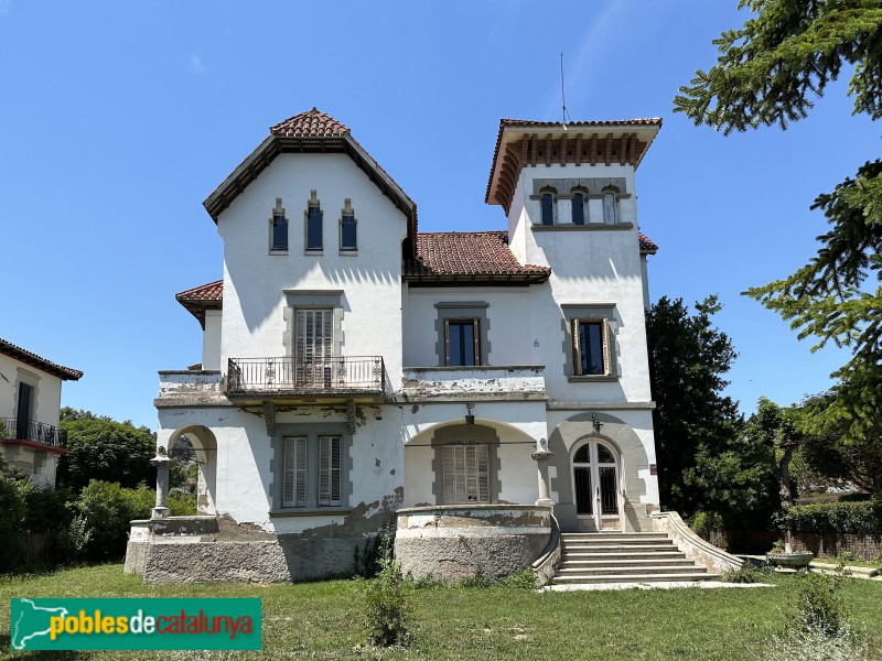 Tona - Casa Joan Llussà (Torre Salvans)