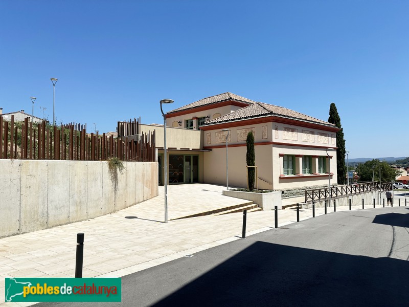 Tona - Biblioteca Caterina Figueras