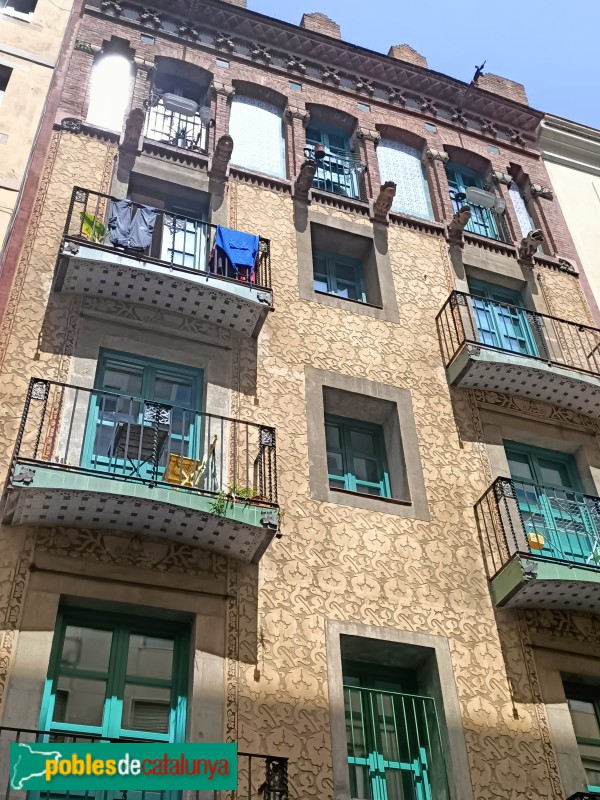 Barcelona - Marquès de Barberà, 24 (Casa Carlos de Llanza)