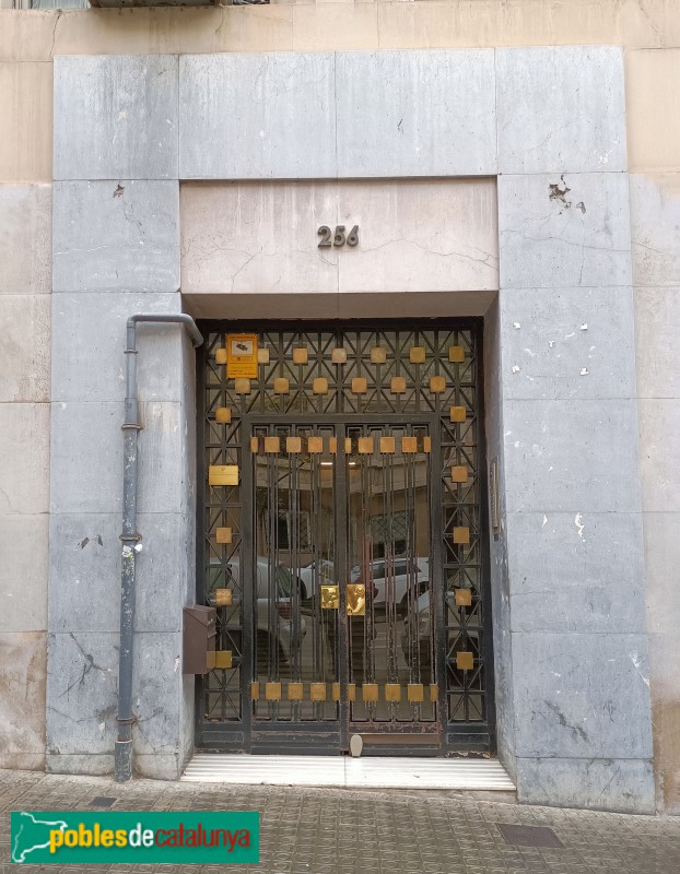 Barcelona - Aribau, 256 (ANNA) (3)