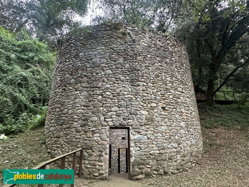 Bescanó - Pou de gel de Vilanna