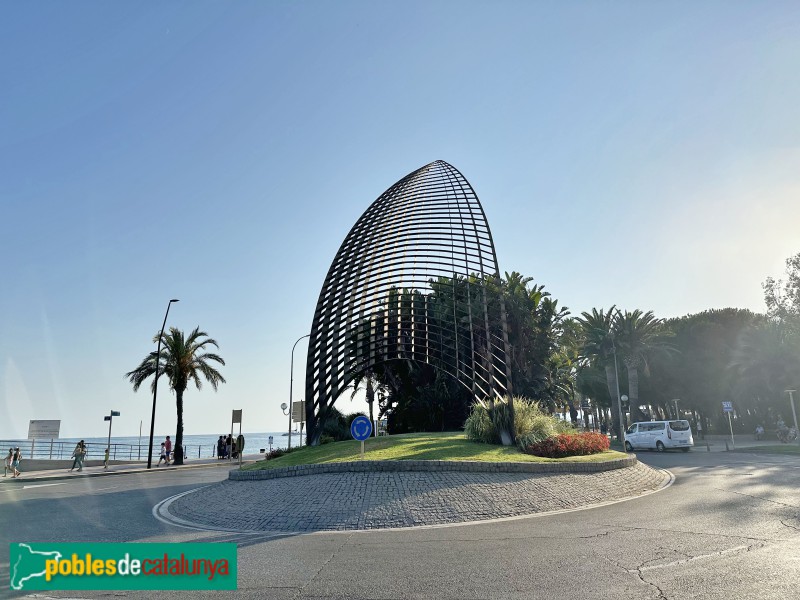 Cambrils - Escultura <i>A tota vela</i>