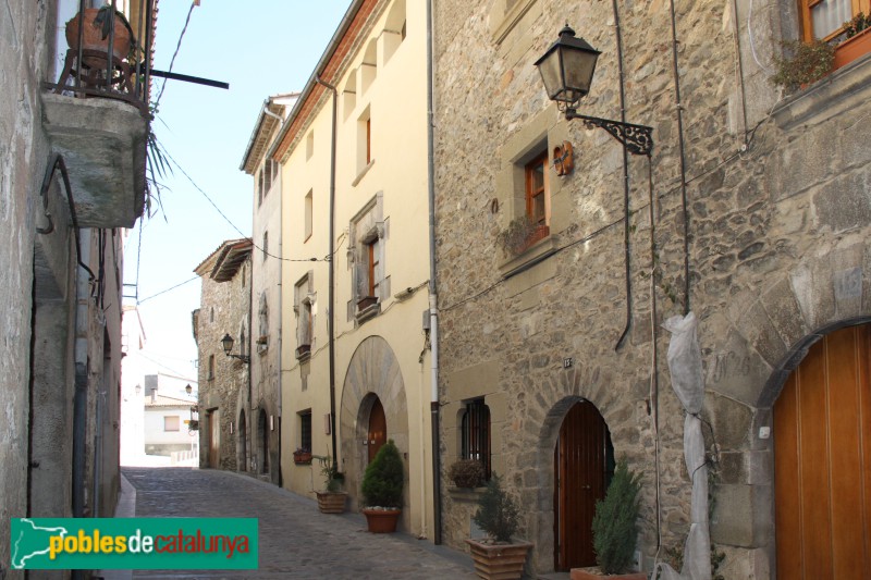 Anglès - Carrer d'Avall