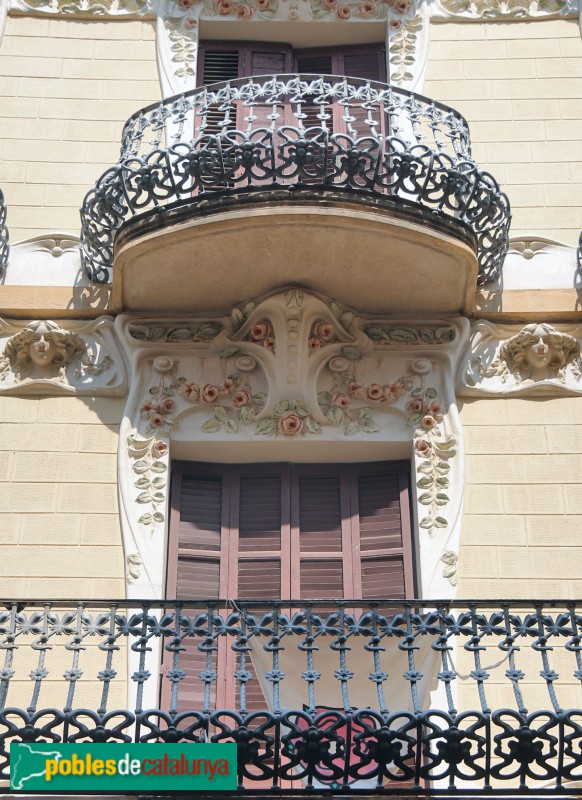 Reus - Carrer LLovera, 19-21 (Casa Tomàs Jordi)