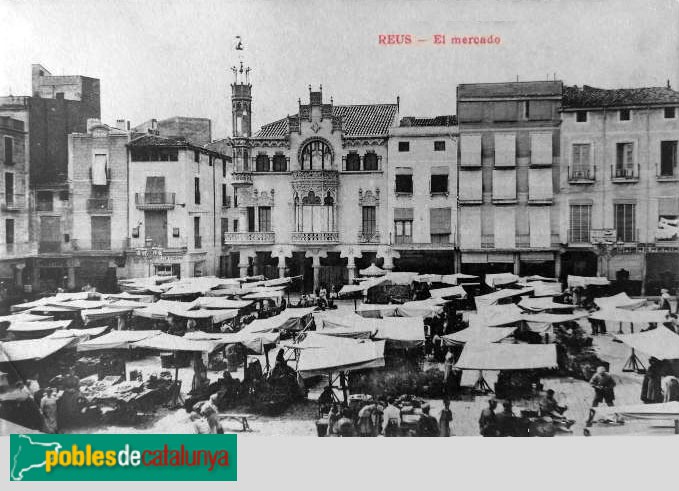 Reus - Plaça del Mercadal. Postal antiga