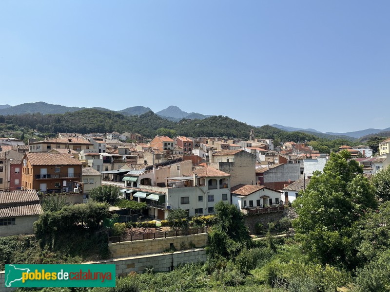 Arbúcies - Panoràmica del poble des del carrer de la Pietat