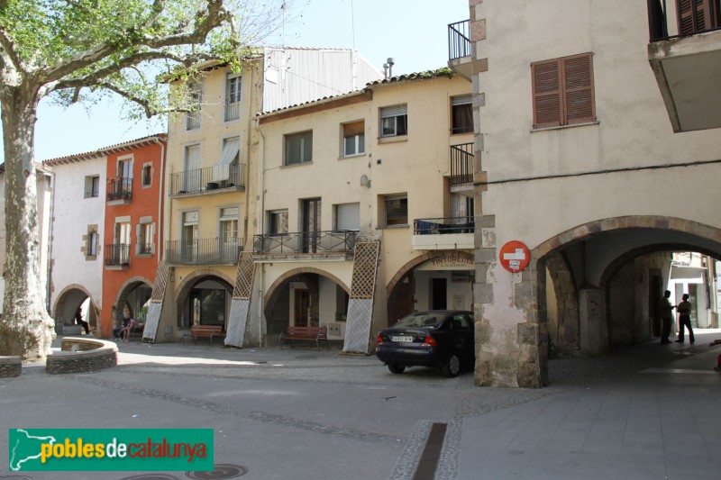 Arbúcies - Porxos de la Plaça de la Vila