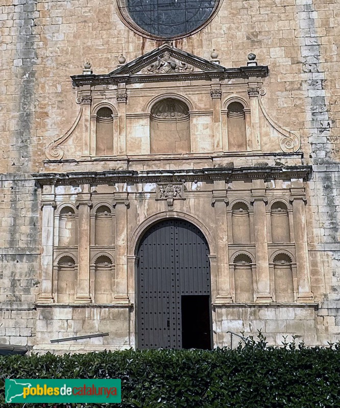 Riudoms - Església de Sant Jaume. Portalada