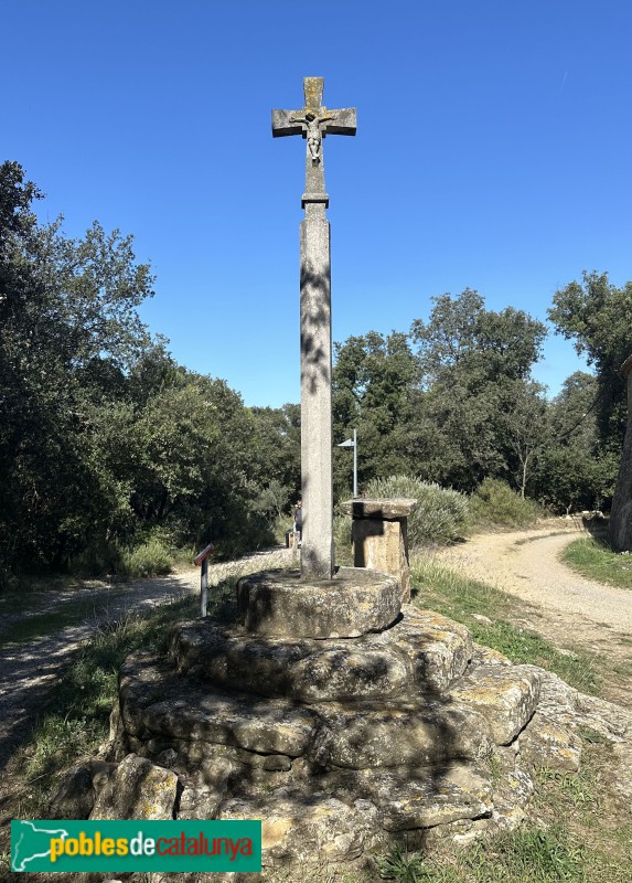 Madremanya - Creu i altar del Pedró