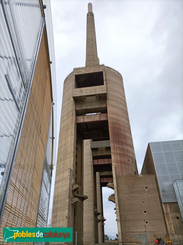 Sant Adrià del Besòs - Les Tres Xemeneies