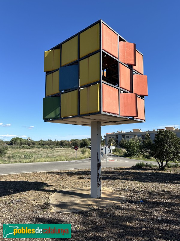 Botarell - Escultura <i>Cub de Rubik</i>