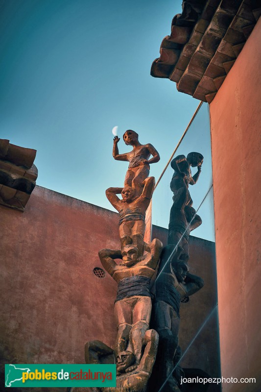 Altafulla - Monument als castells (joan López Casanoves)