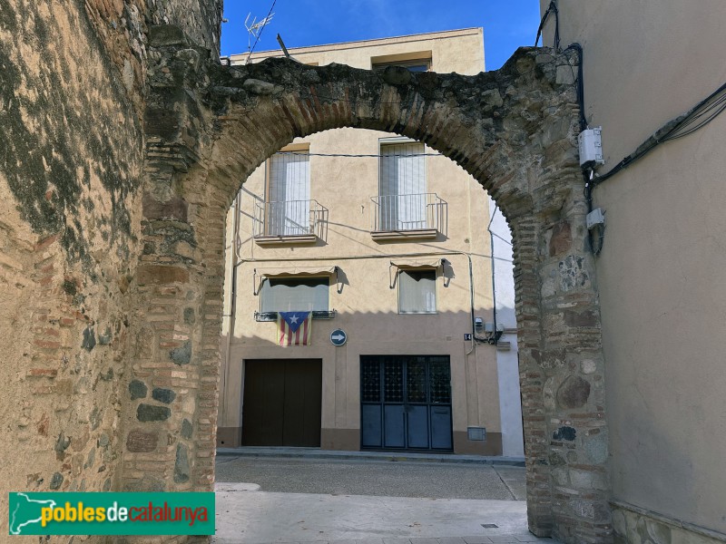 Montbrió del Camp - Portal del Capuig