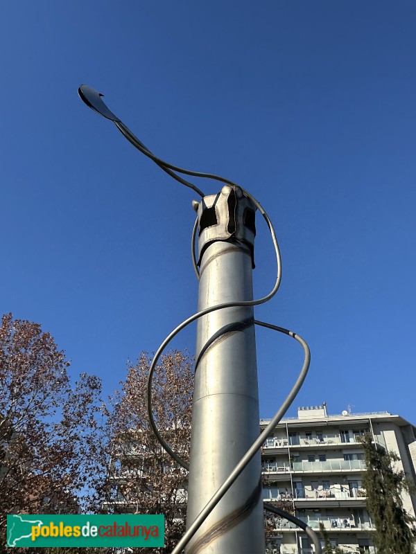 Sant Boi de Llobregat - Escultura <i>A Gaudí </i>