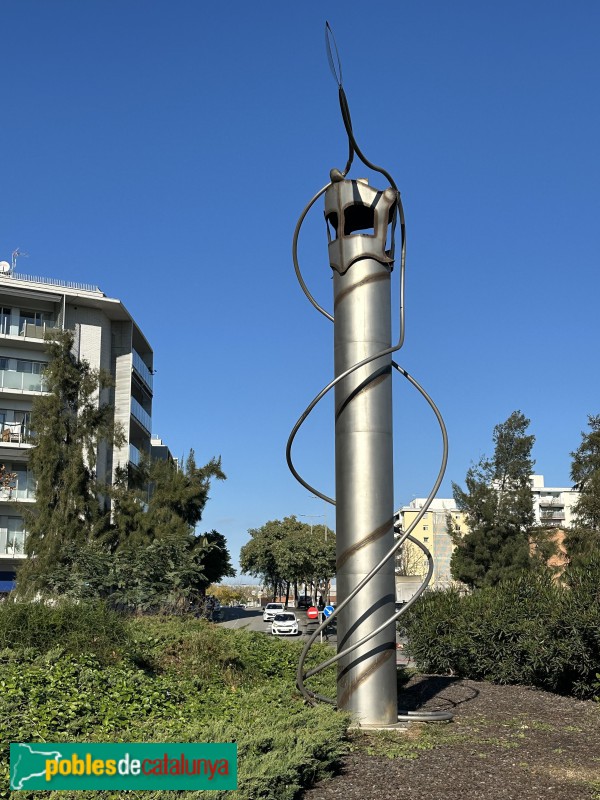 Sant Boi de Llobregat - Escultura <i>A Gaudí </i>