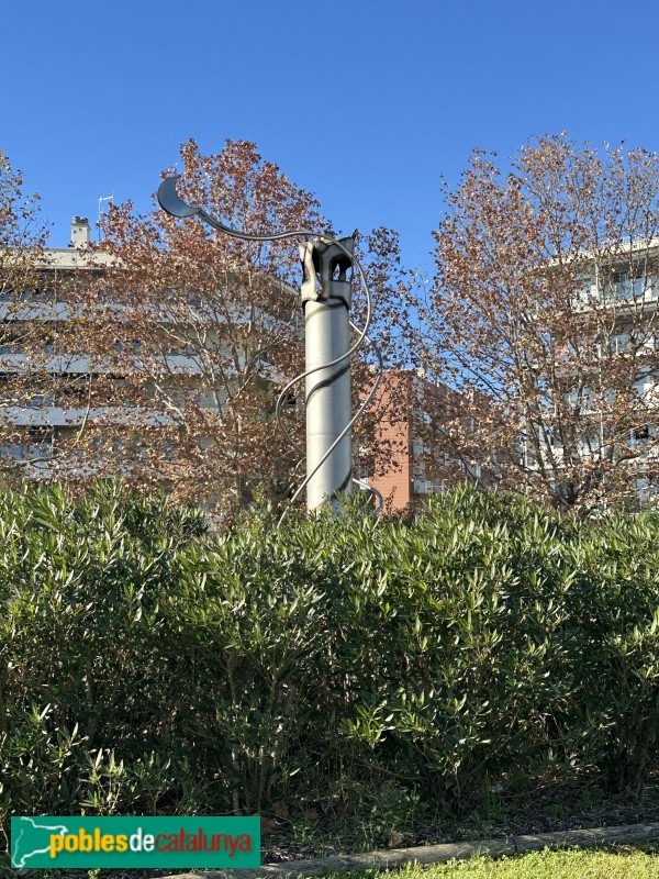 Sant Boi de Llobregat - Escultura <i>A Gaudí </i>