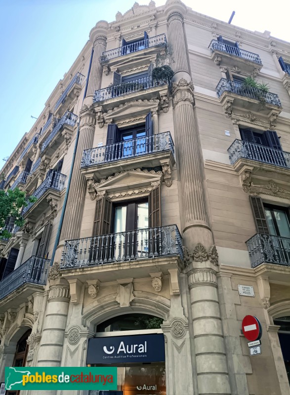 Barcelona - Fontanella, 14