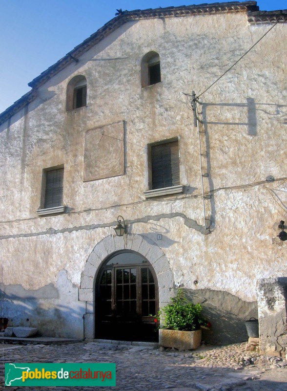 Sant Pere de Ribes - Can Roig de les Torres