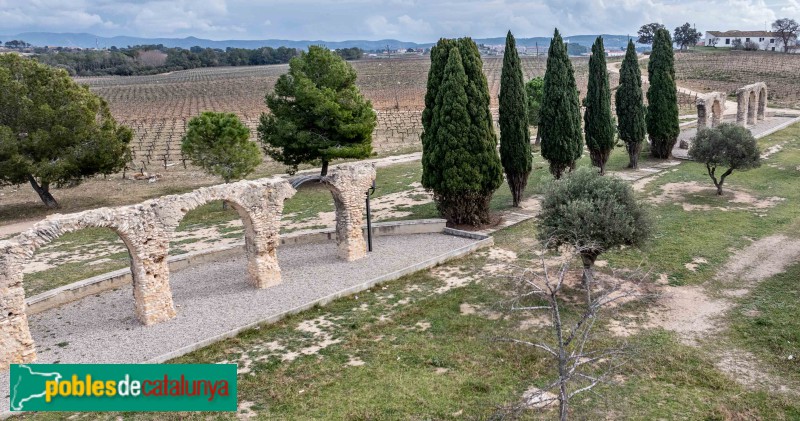 Sant Jaume dels Domenys - Aqüeducte dels Arcs