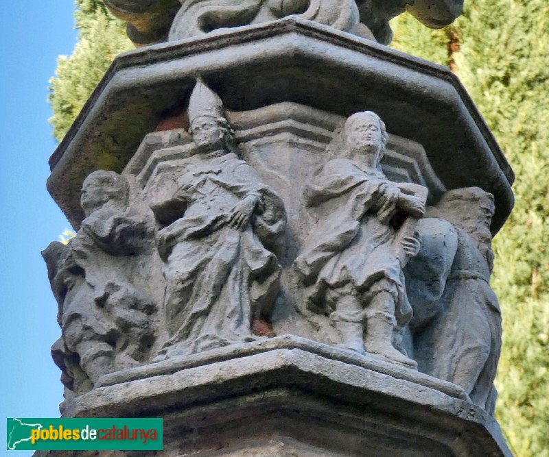 Girona - Cementiri. Creu Bonica