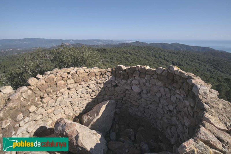 Llagostera - Castell de Montagut (Foto: <i>Agents rurals -invarquit.cultura.gencat.cat-</i>, 2022) Llagostera - Castell de Montagut