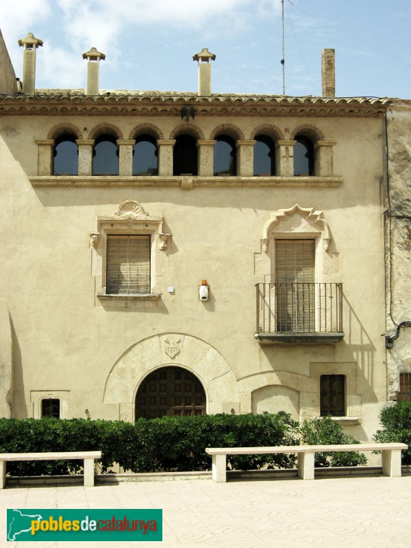 La Pobla de Montornès - Cal Seba (Foto: Albert Esteves, 2007) La Pobla de Montornès - Cal Seba